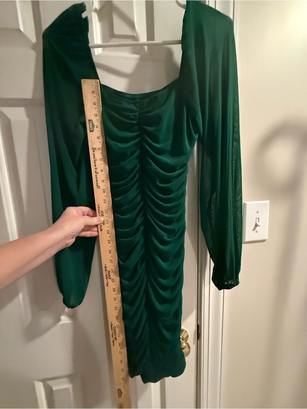 Elegant Green Ruched Long-Sheer Sleeved Dress - Picture 7 of 7